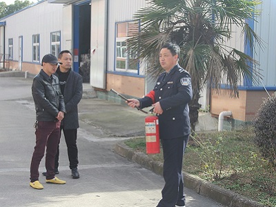 落實消防責(zé)任，防范安全風(fēng)險