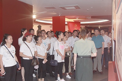  2019年6月30日，公司在皖西烈士陵園和大別山歷史紀(jì)念館隆重開展紀(jì)念建黨98周年節(jié)日活動（二）