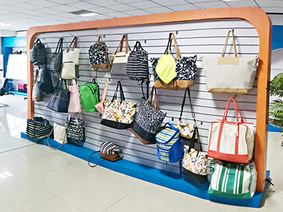 箱包廠家樣品展示