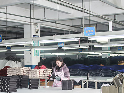 怎么找比較好的箱包貨源廠家
